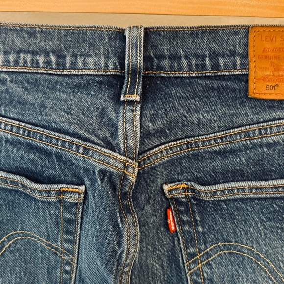 Levi's 501 Premium straight High rise button fly Light Blue Size 27 big E - Picture 13 of 15